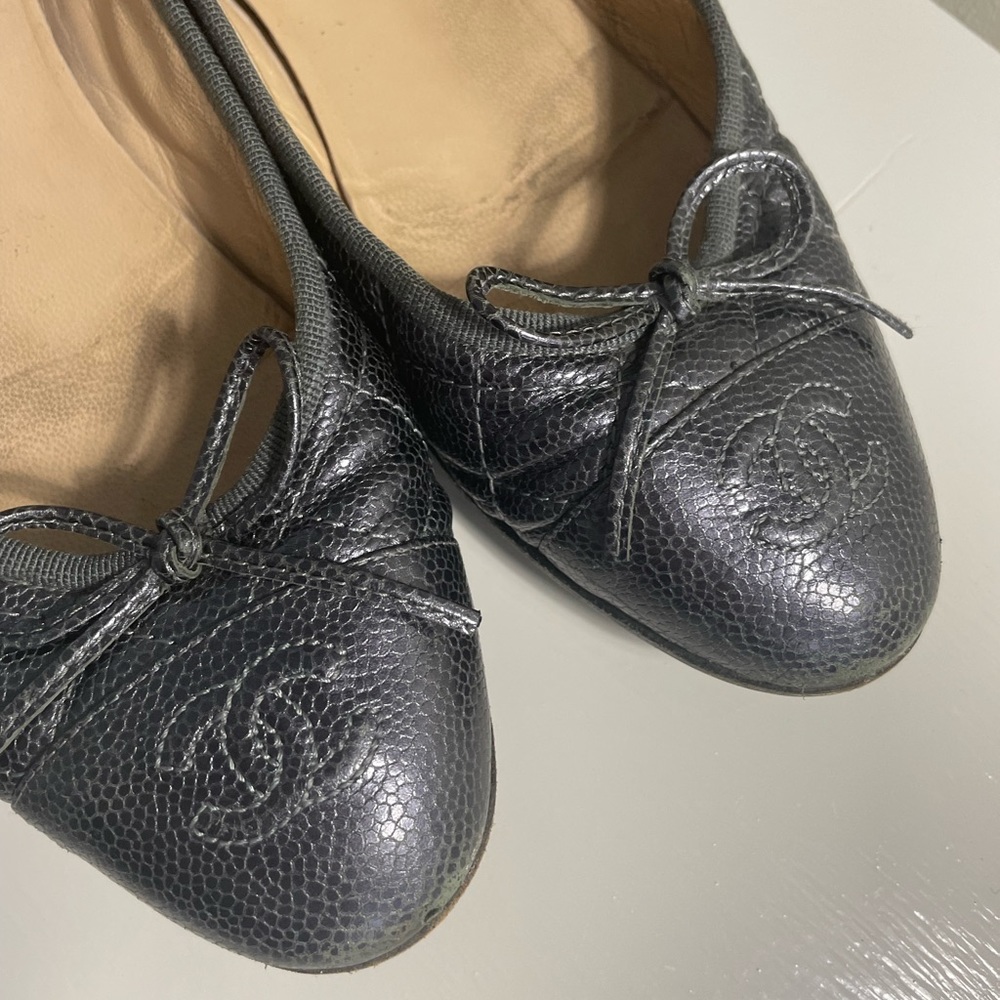 CHANEL quilted ballet flats in pewter size EU 38 / US 8